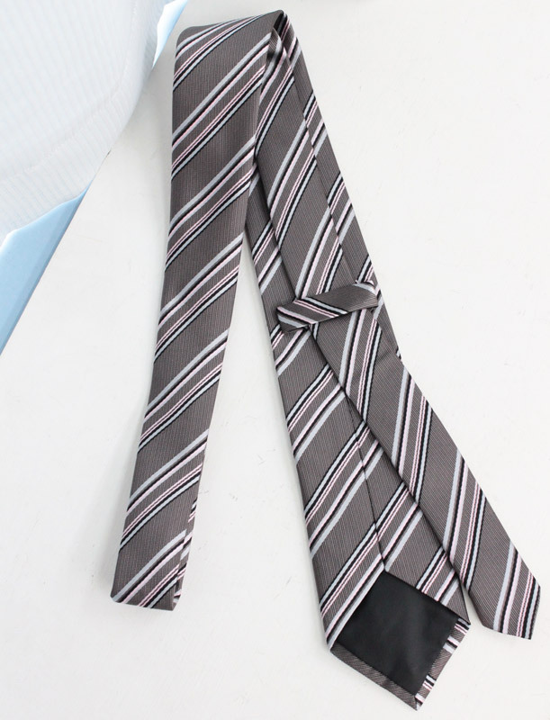 yVRO~ʌzXN[lN^CPillP_聄